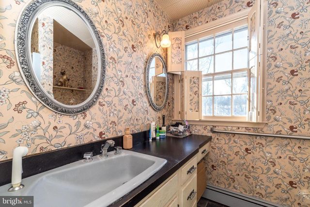 494 STOVER RD, Harleysville, PA 19438