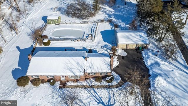 494 STOVER RD, Harleysville, PA 19438