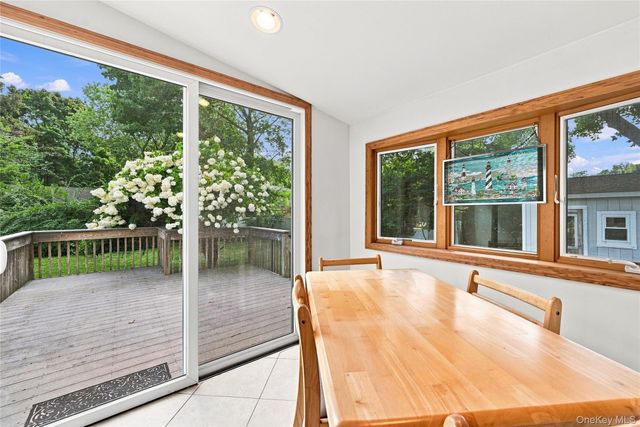 76 Queen Road, Rocky Point, NY 11778