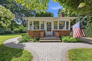 76 Queen Road, Rocky Point, NY 11778
