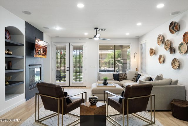 3355 E HOPKINS Road, Gilbert, AZ 85295