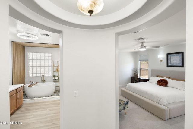 3355 E HOPKINS Road, Gilbert, AZ 85295