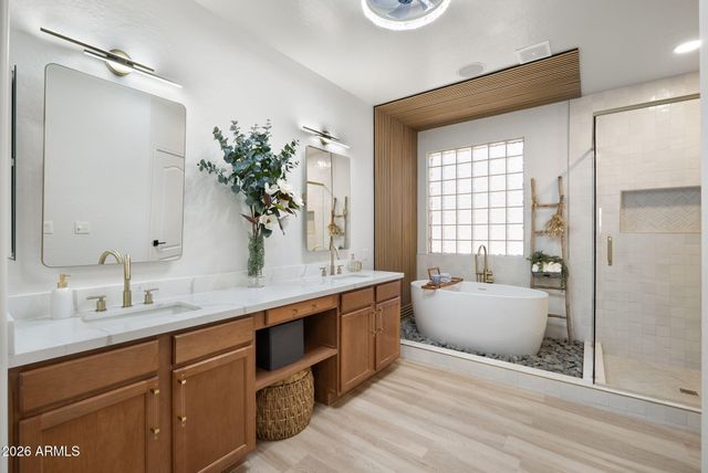 3355 E HOPKINS Road, Gilbert, AZ 85295