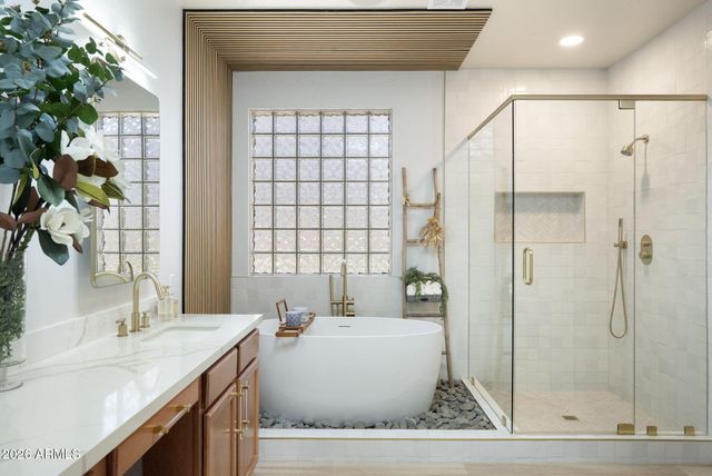 3355 E HOPKINS Road, Gilbert, AZ 85295