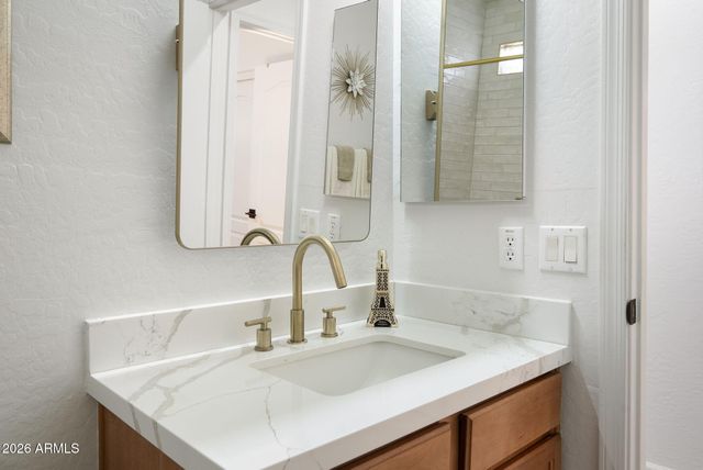 3355 E HOPKINS Road, Gilbert, AZ 85295