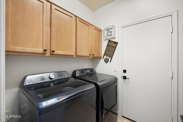 3355 E HOPKINS Road, Gilbert, AZ 85295