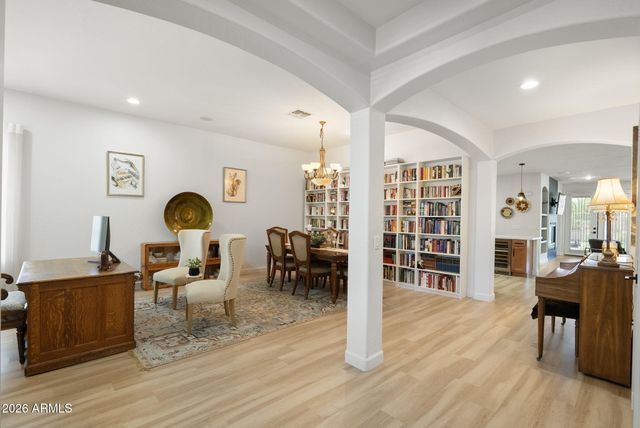 3355 E HOPKINS Road, Gilbert, AZ 85295
