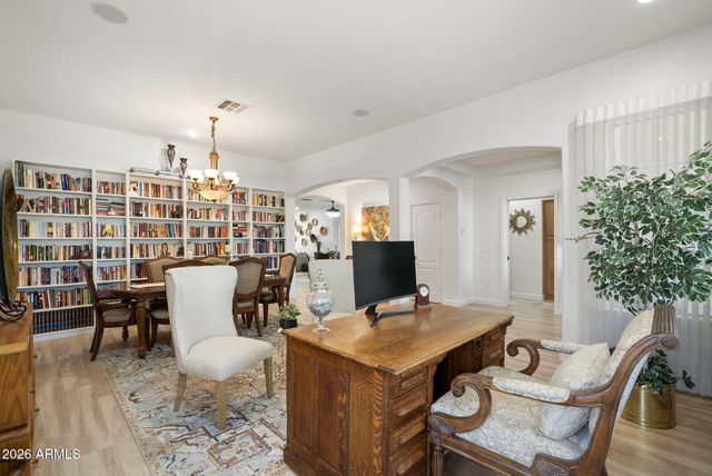 3355 E HOPKINS Road, Gilbert, AZ 85295