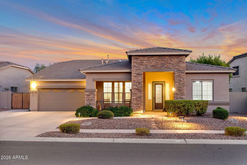3355 E HOPKINS Road, Gilbert, AZ 85295