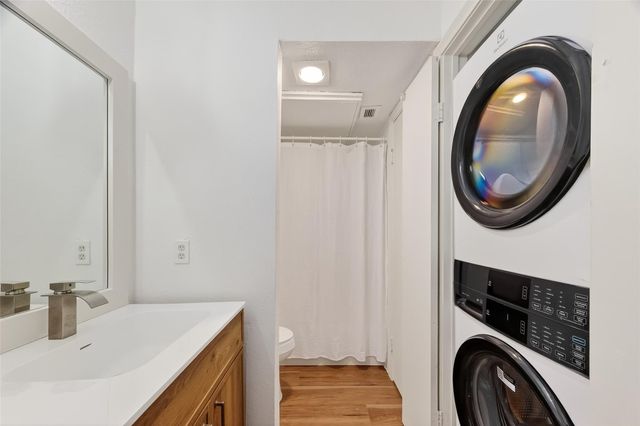 7900 N Stadium Drive 42, Houston, TX 77030