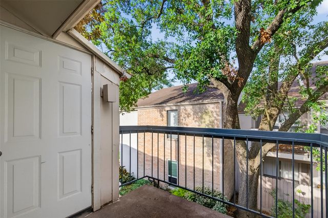 7900 N Stadium Drive 42, Houston, TX 77030