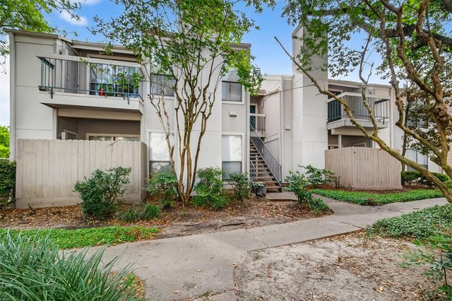 7900 N Stadium Drive 42, Houston, TX 77030