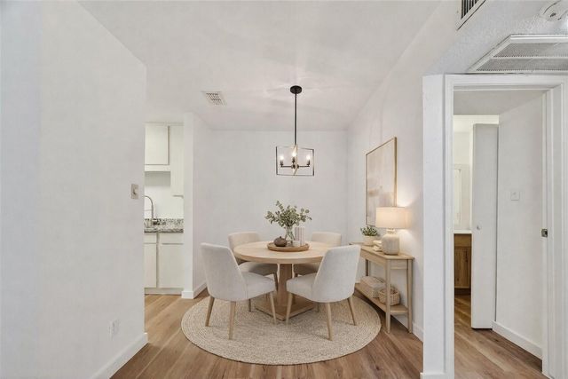 7900 N Stadium Drive 42, Houston, TX 77030