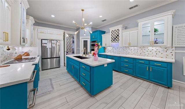 5222 Rustic Manor Drive, Brownsville, TX 78526