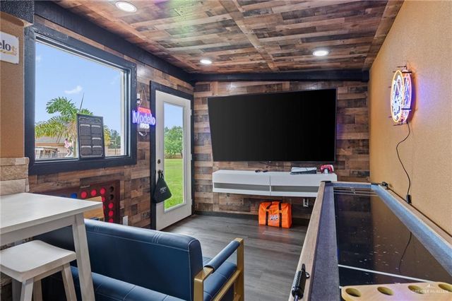 5222 Rustic Manor Drive, Brownsville, TX 78526