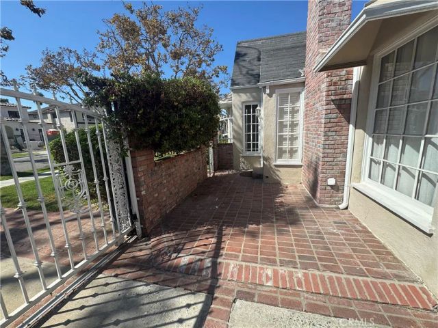 446 S La Peer Drive, Beverly Hills, CA 90211