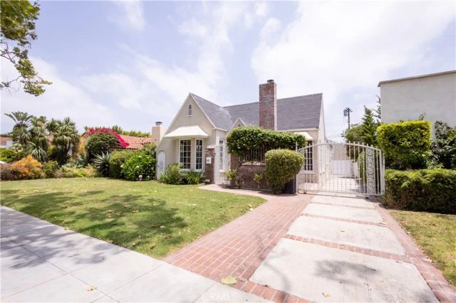 446 S La Peer Drive, Beverly Hills, CA 90211