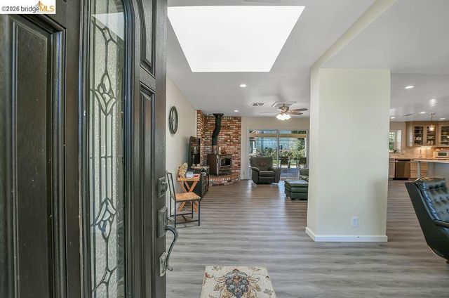 1700 Eureka Ave, Brentwood, CA 94513