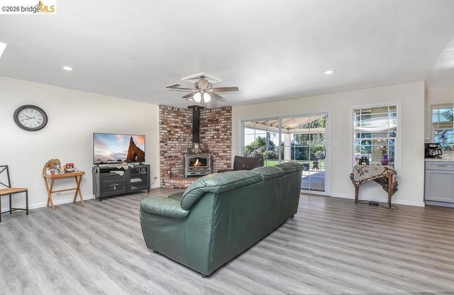1700 Eureka Ave, Brentwood, CA 94513