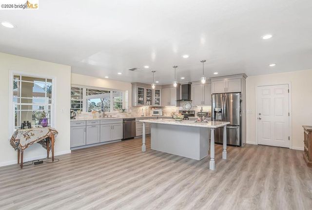 1700 Eureka Ave, Brentwood, CA 94513