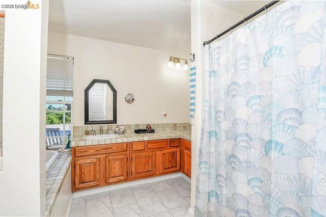 1700 Eureka Ave, Brentwood, CA 94513