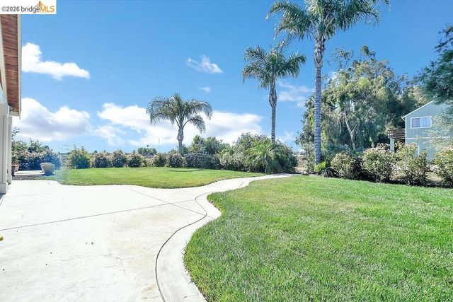 1700 Eureka Ave, Brentwood, CA 94513