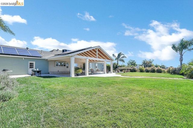 1700 Eureka Ave, Brentwood, CA 94513