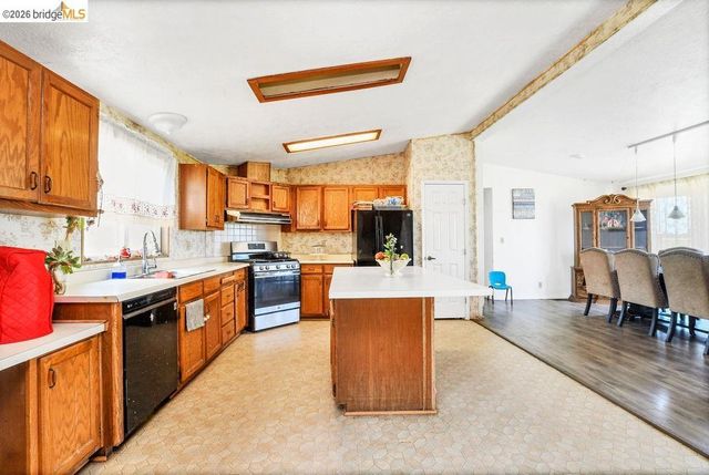 1700 Eureka Ave, Brentwood, CA 94513