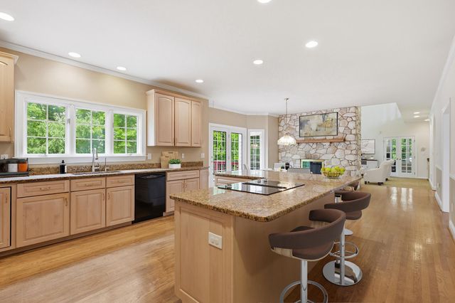 206 VERNET DR, Hockessin, DE 19707