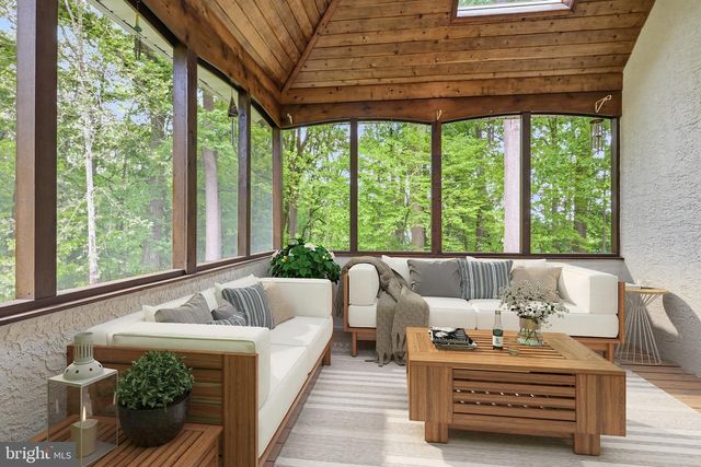 206 VERNET DR, Hockessin, DE 19707