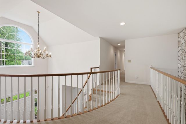 206 VERNET DR, Hockessin, DE 19707