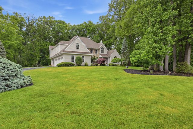 206 VERNET DR, Hockessin, DE 19707
