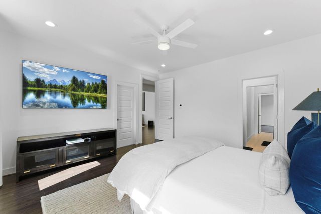 802 W 30th Street, Houston, TX 77018