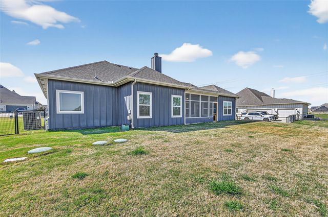 1506 Back Stretch Road, Justin, TX 76247