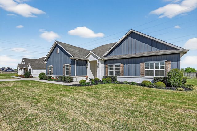 1506 Back Stretch Road, Justin, TX 76247