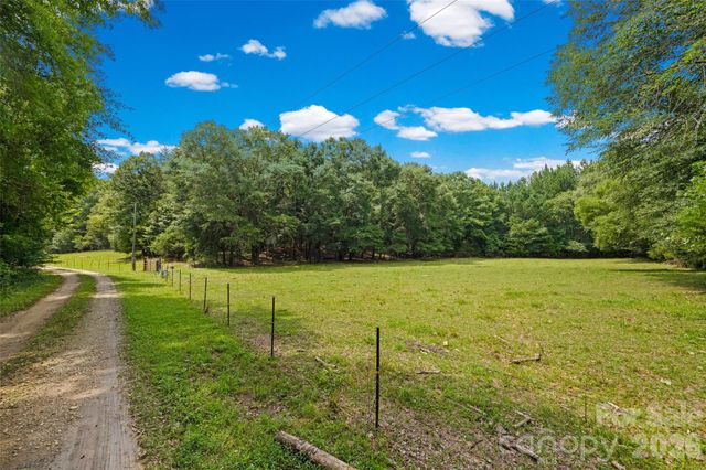 3448 Center Road, Chester, SC 29706