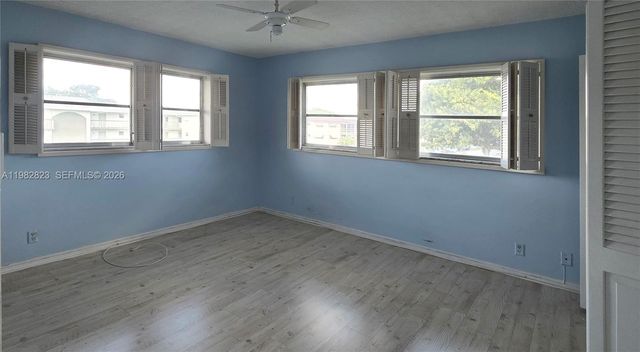 1201 Hillcrest Ct 302, Hollywood, FL 33021