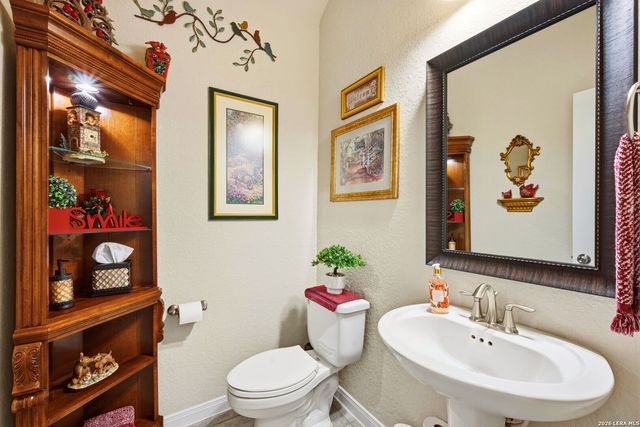 1339 Taubenfeld, San Antonio, TX 78260