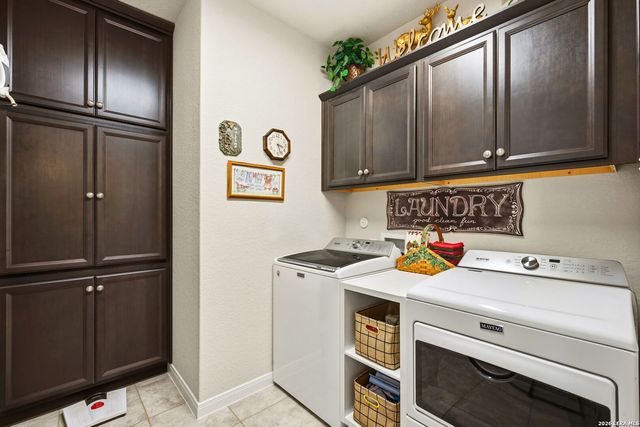 1339 Taubenfeld, San Antonio, TX 78260