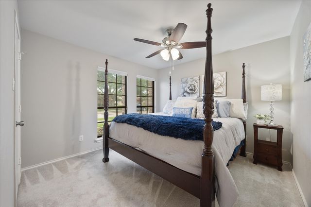 1910 Vista Oaks Drive, Carrollton, TX 75007