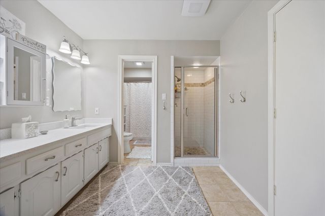 1910 Vista Oaks Drive, Carrollton, TX 75007