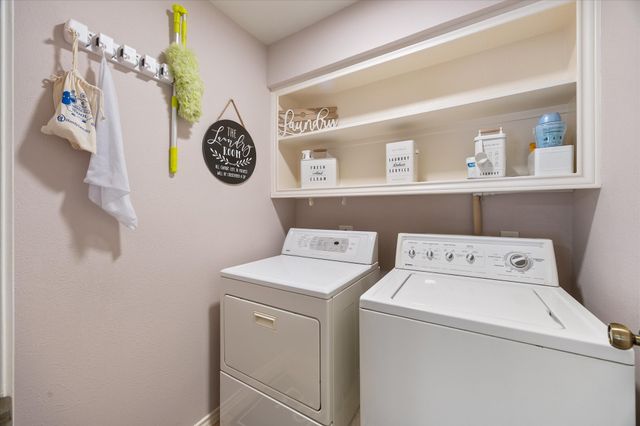 1910 Vista Oaks Drive, Carrollton, TX 75007