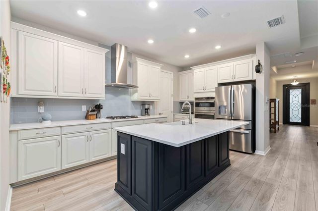 17408 SAVORY MIST CIRCLE, Lakewood Ranch, FL 34211