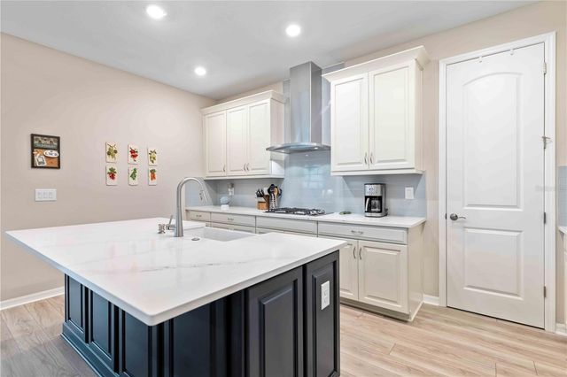 17408 SAVORY MIST CIRCLE, Lakewood Ranch, FL 34211