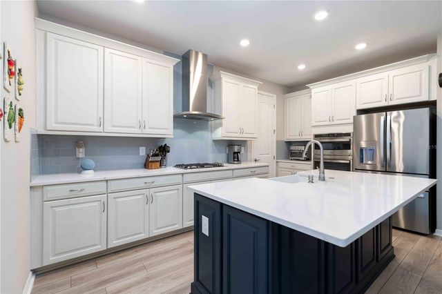 17408 SAVORY MIST CIRCLE, Lakewood Ranch, FL 34211