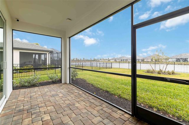 17408 SAVORY MIST CIRCLE, Lakewood Ranch, FL 34211