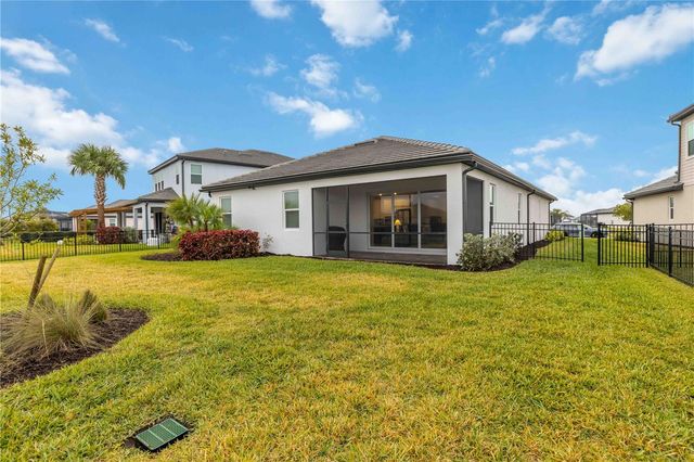 17408 SAVORY MIST CIRCLE, Lakewood Ranch, FL 34211