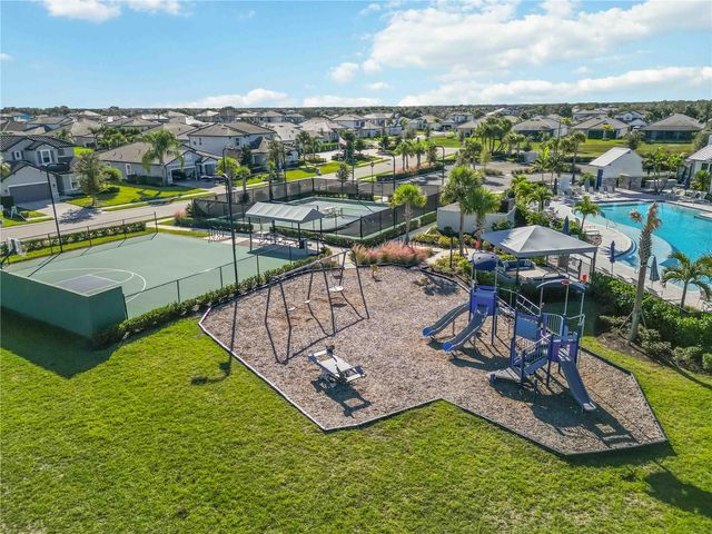 17408 SAVORY MIST CIRCLE, Lakewood Ranch, FL 34211