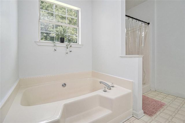 170 Brandon Woods Circle, Hiram, GA 30141