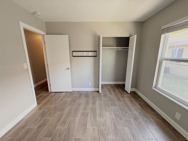 1001 W 9th Street B, Riviera Beach, FL 33404